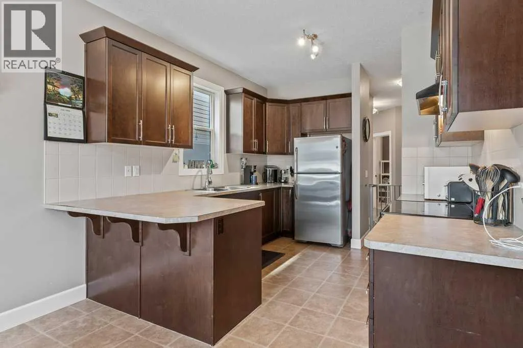 6 Windwood Grove SW