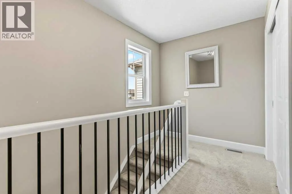 6 Windwood Grove SW