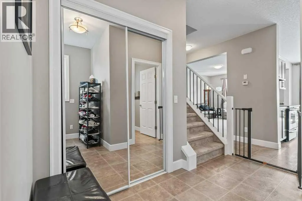 6 Windwood Grove SW