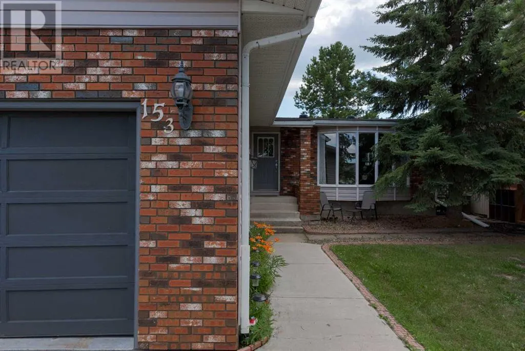 153 Parmenter Crescent
