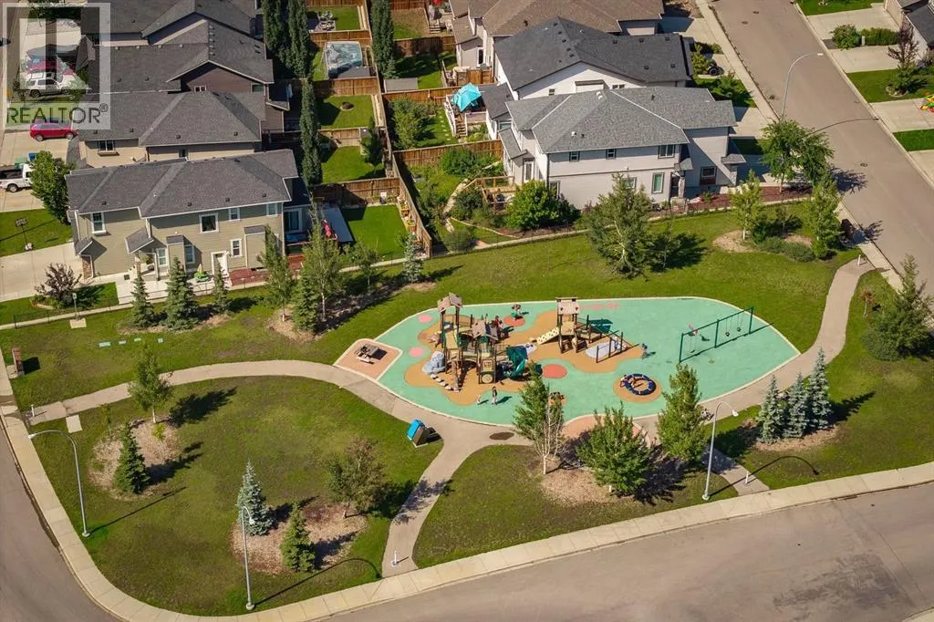 1064 Brightoncrest Green SE