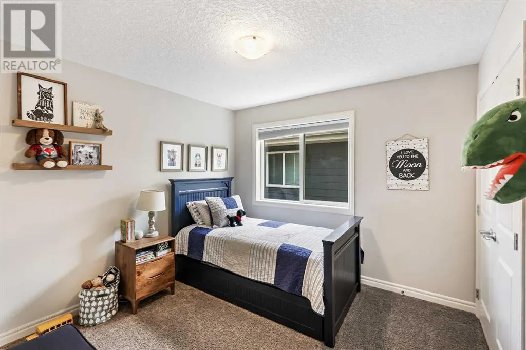 383 Mahogany Terrace SE