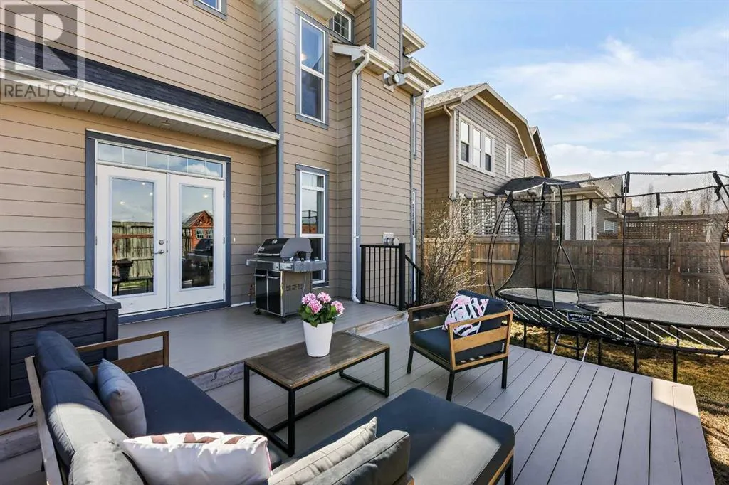 383 Mahogany Terrace SE