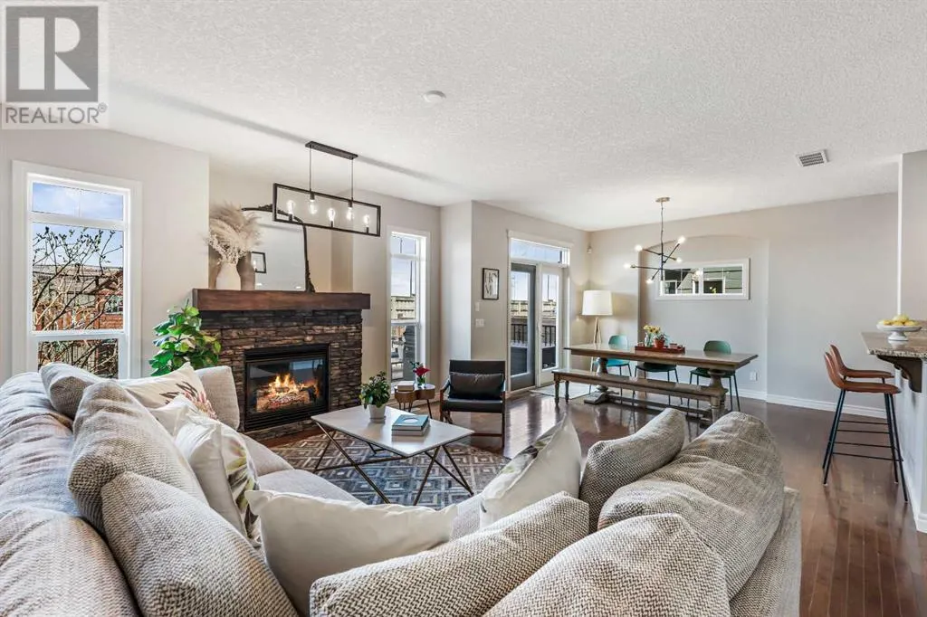 383 Mahogany Terrace SE