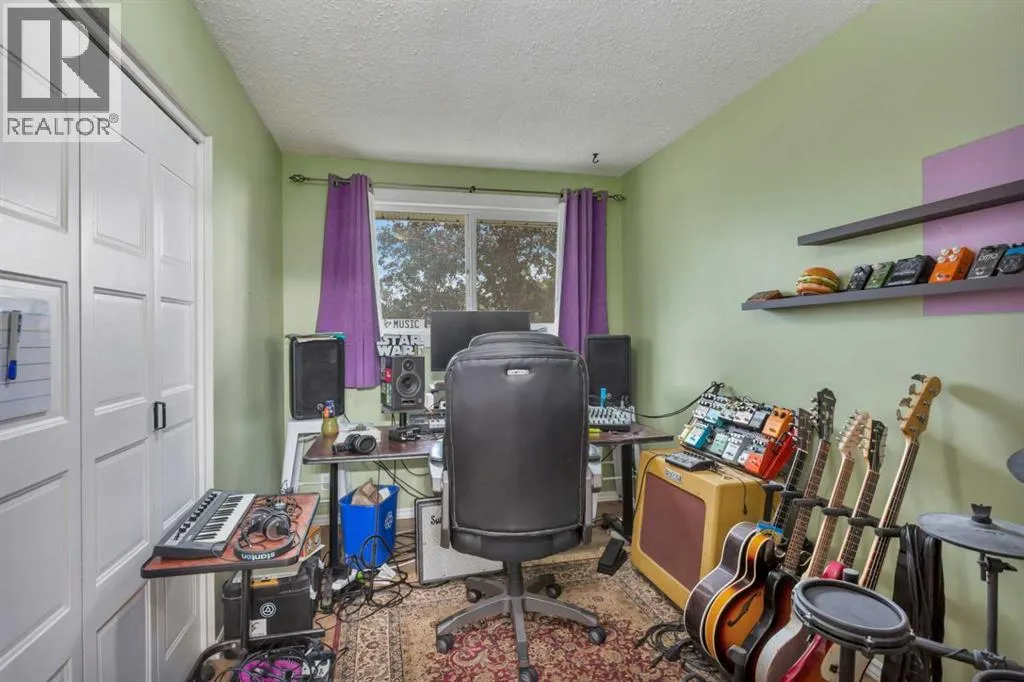 99 Barrett Drive