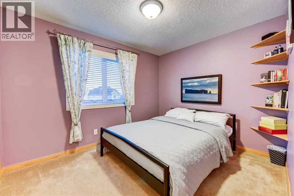 230 Simcoe View SW