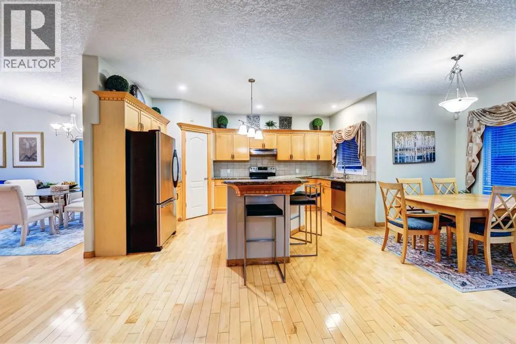 230 Simcoe View SW