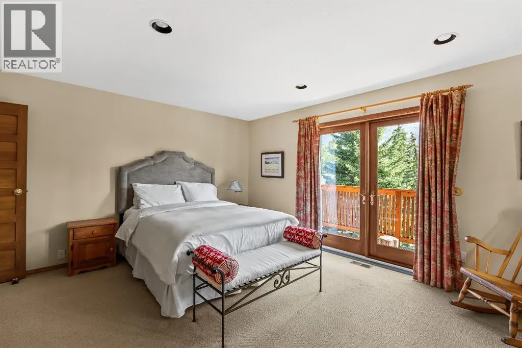1021 Rundleview Drive