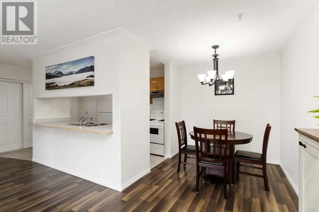 220, 100 Richard Street