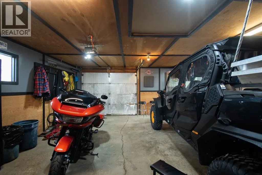 208 Silvertip Place