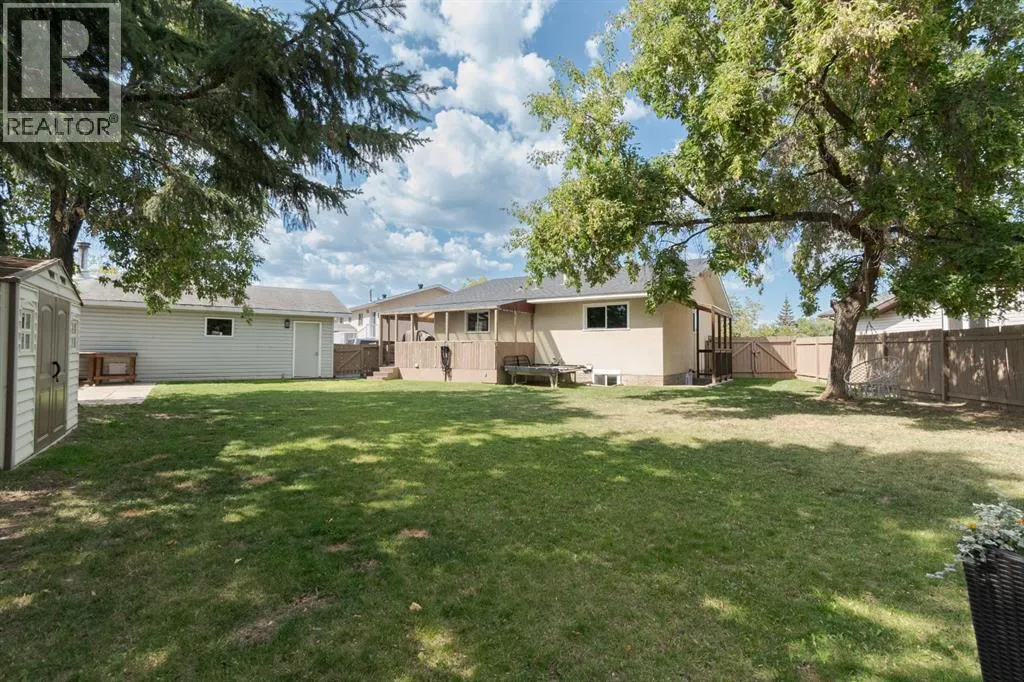 208 Silvertip Place