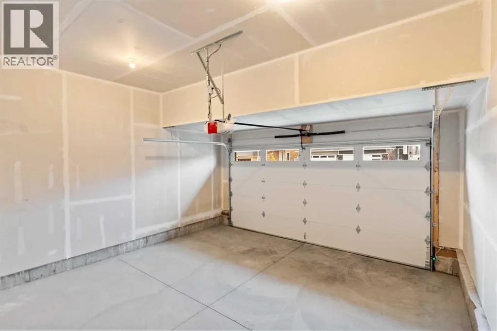 479 Kinniburgh Loop