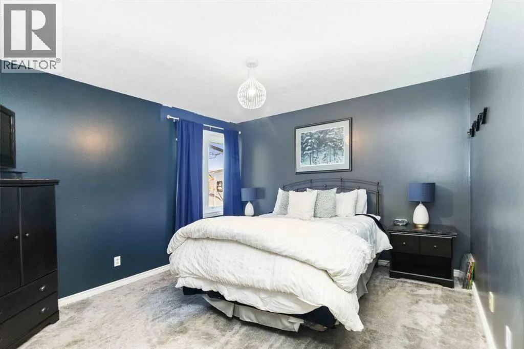 220 Silvertip Place