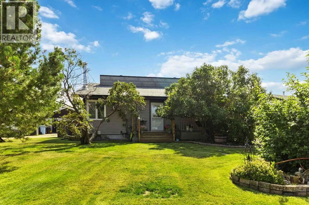 220 Silvertip Place