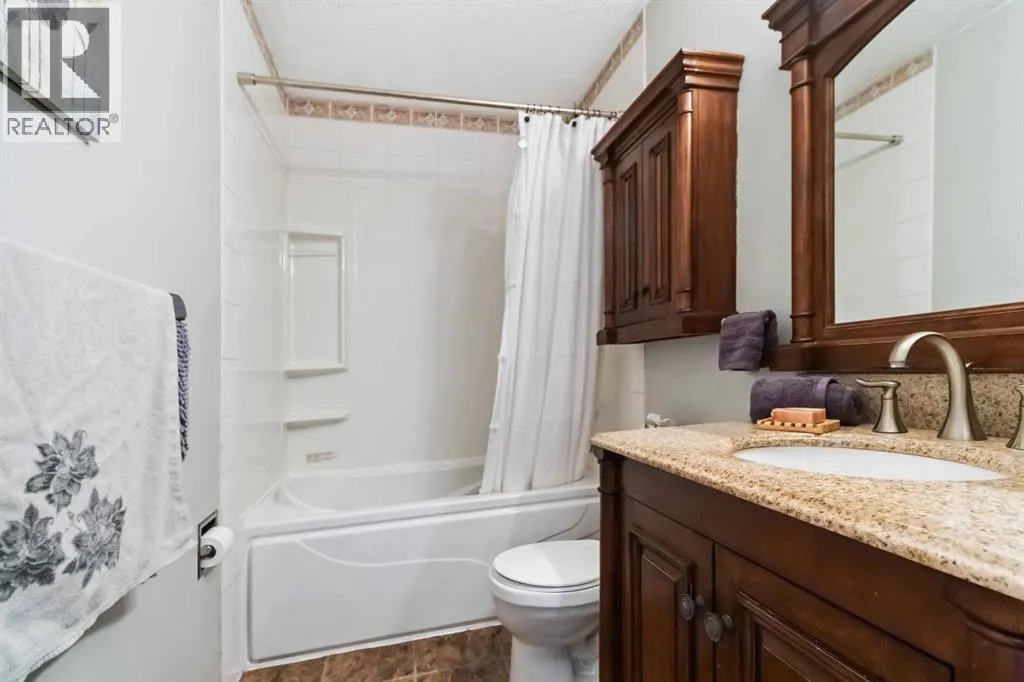 220 Silvertip Place