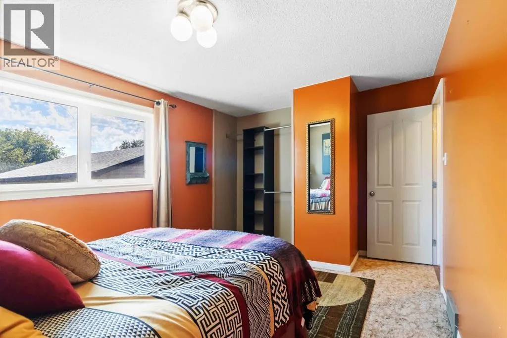 220 Silvertip Place