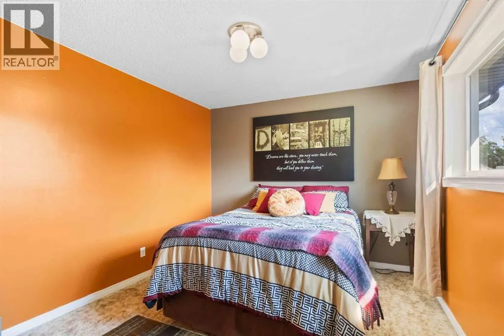 220 Silvertip Place