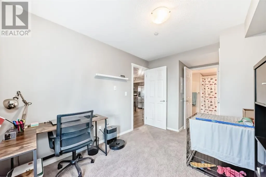 2206, 99 Copperstone Park SE