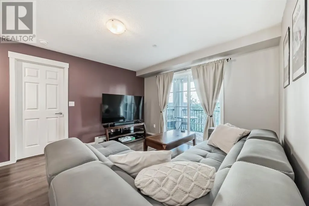 2206, 99 Copperstone Park SE