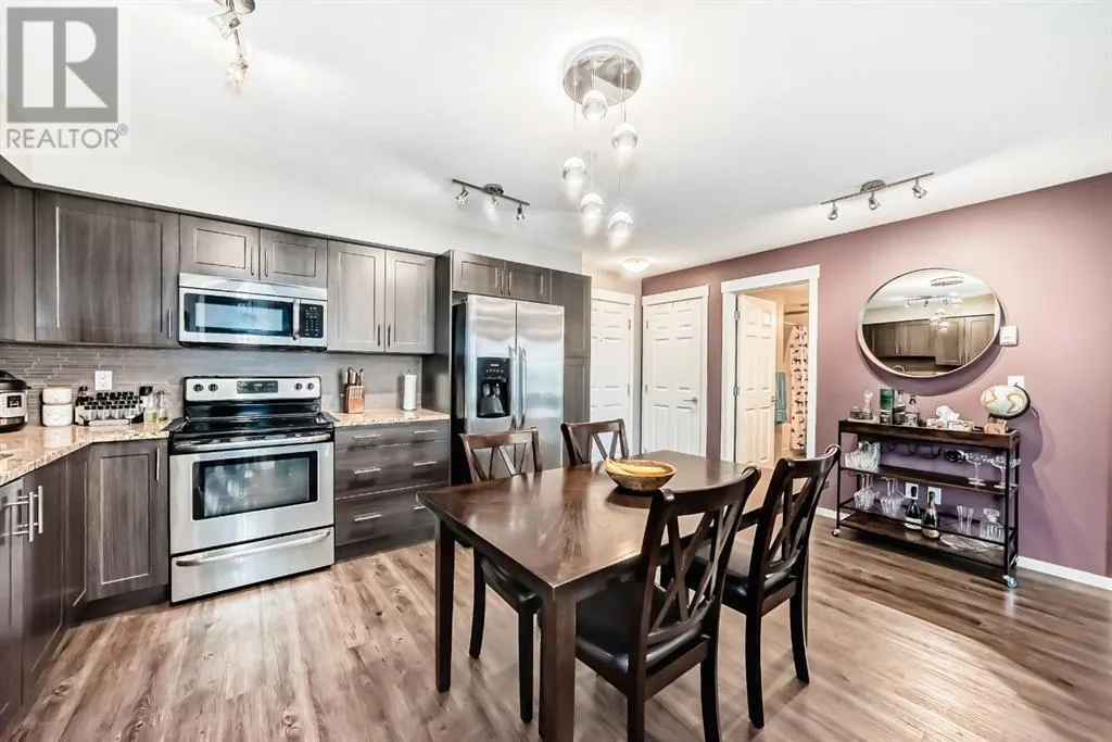 2206, 99 Copperstone Park SE