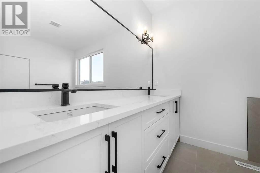 289 Waterford Heath