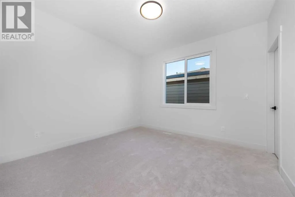 289 Waterford Heath