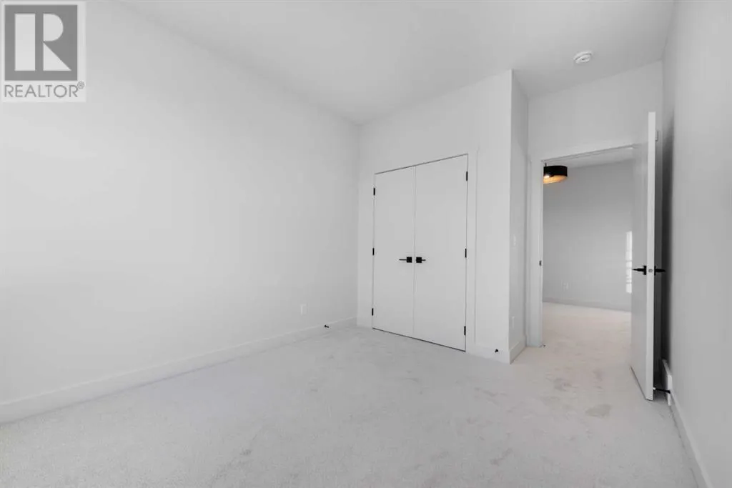 289 Waterford Heath