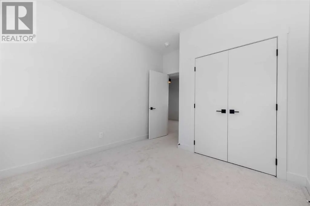 289 Waterford Heath