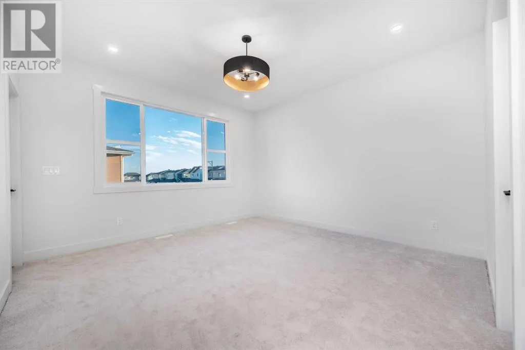 289 Waterford Heath