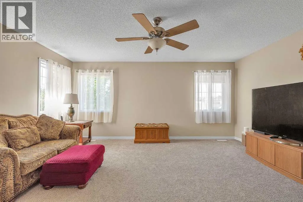 320 Evermeadow Road SW