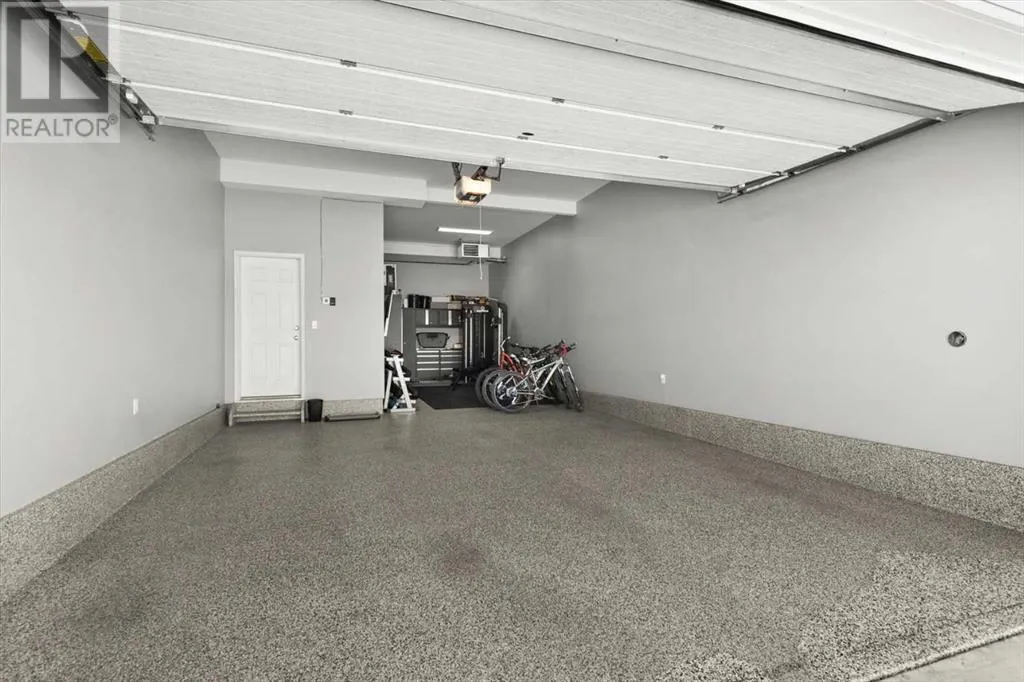 1881 Reunion Terrace NW