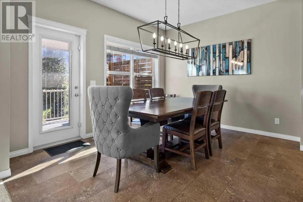 1881 Reunion Terrace NW