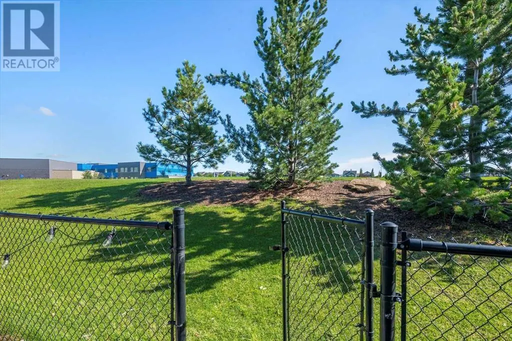 1881 Reunion Terrace NW