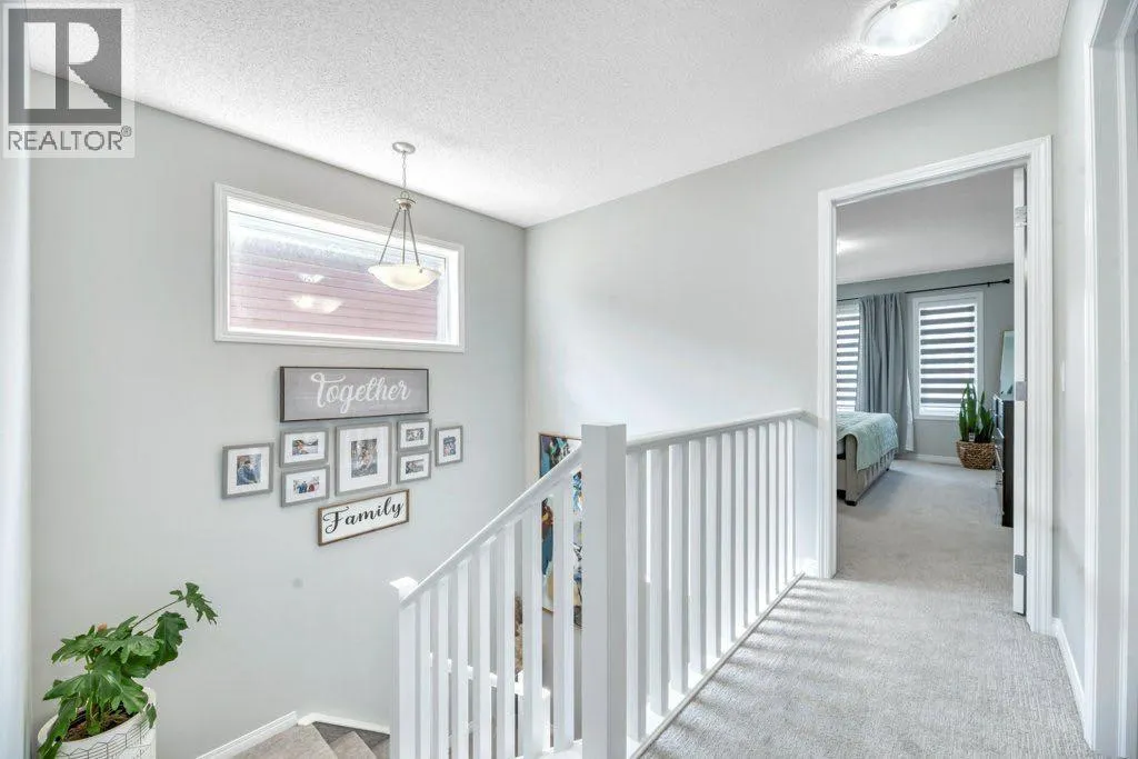 501 CHINOOK GATE Square SW