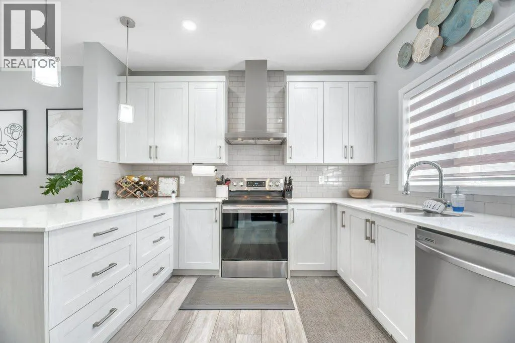 501 CHINOOK GATE Square SW