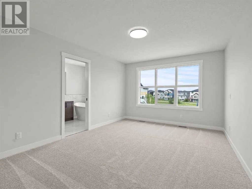 271 Kinniburgh Loop