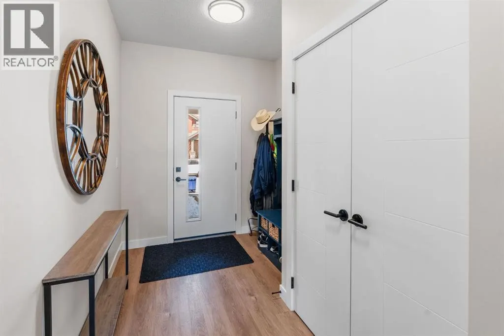 204, 201 Cooperswood Green SW