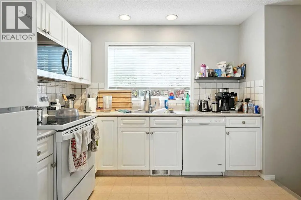 116 Prestwick Acres Lane SE