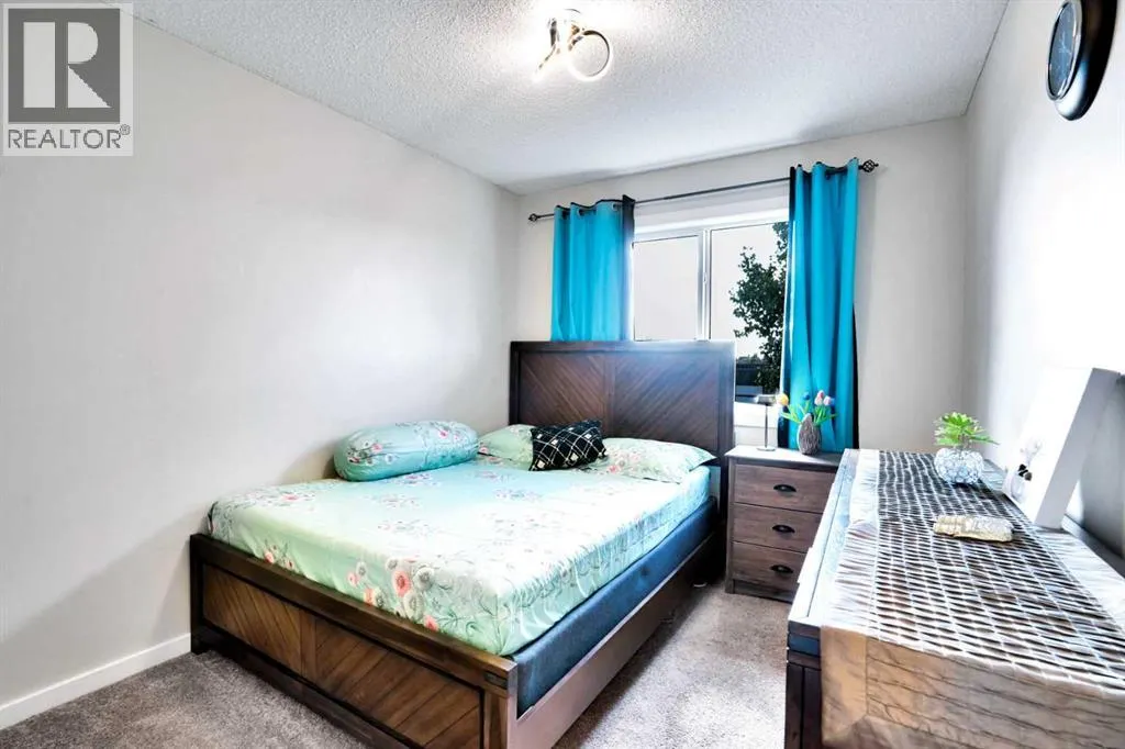 100 Cranberry Circle SE