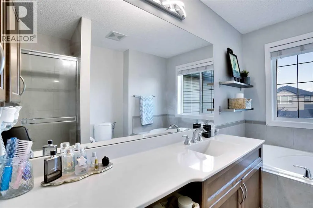 100 Cranberry Circle SE