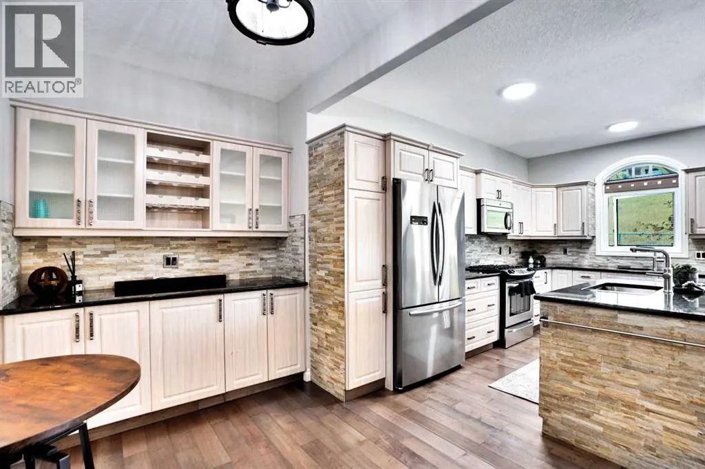 187 Gleneagles View