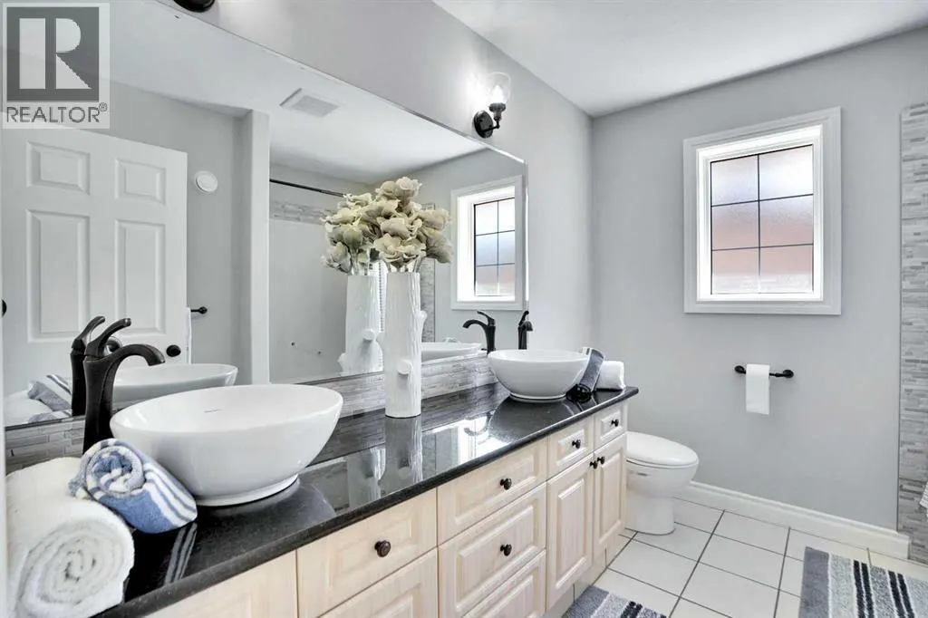 187 Gleneagles View