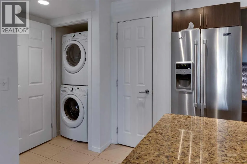 #1109, 99 Copperstone Park SE