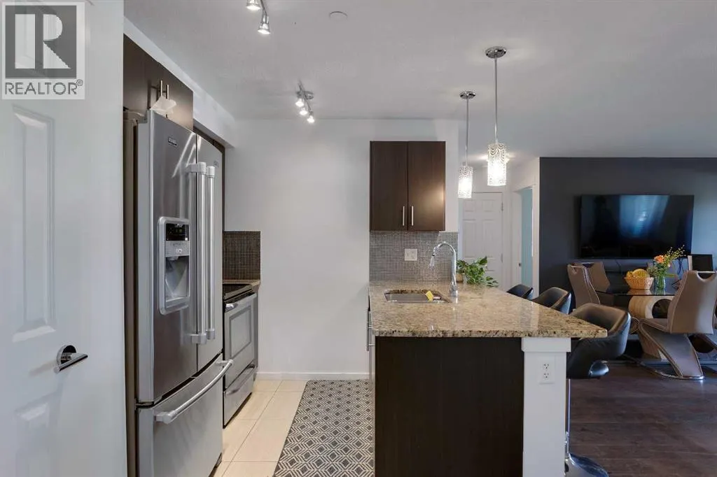 #1109, 99 Copperstone Park SE