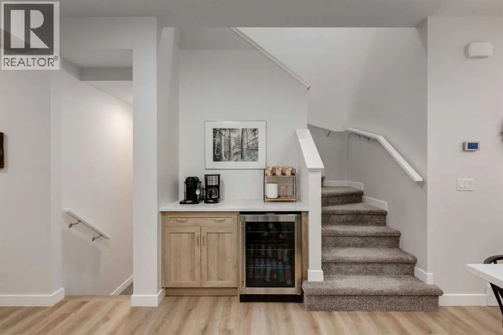 34 LAWRENCE Green SE