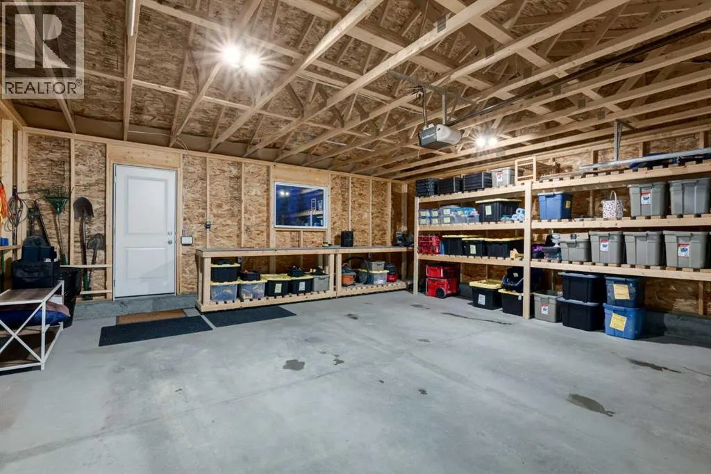 34 LAWRENCE Green SE