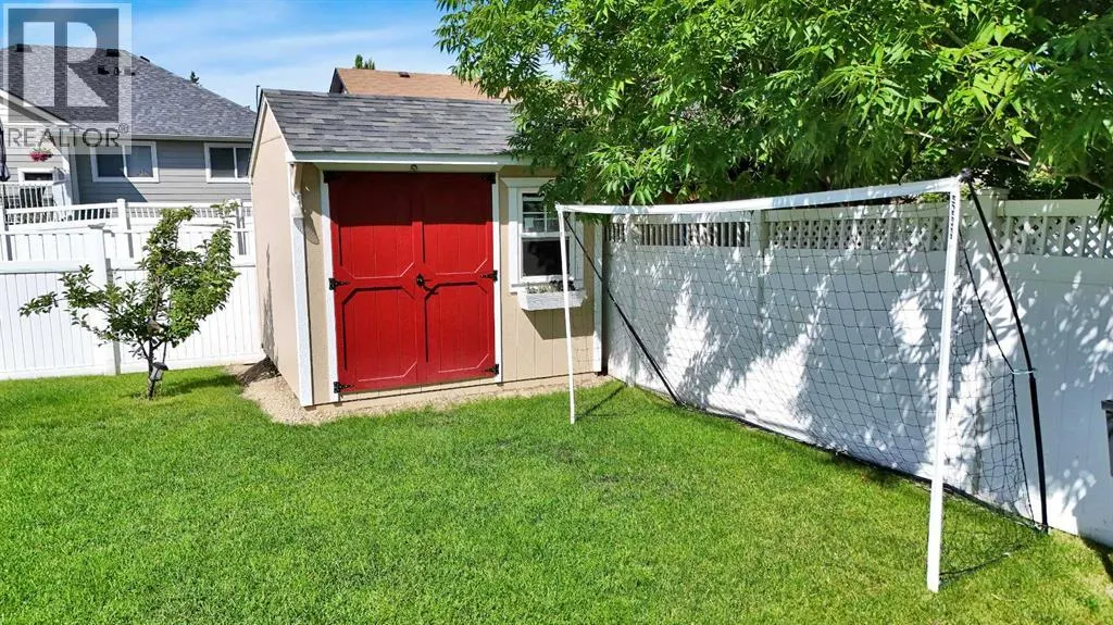 7 Woodrow Close