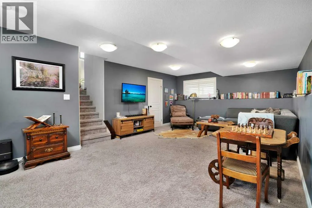 7 Woodrow Close