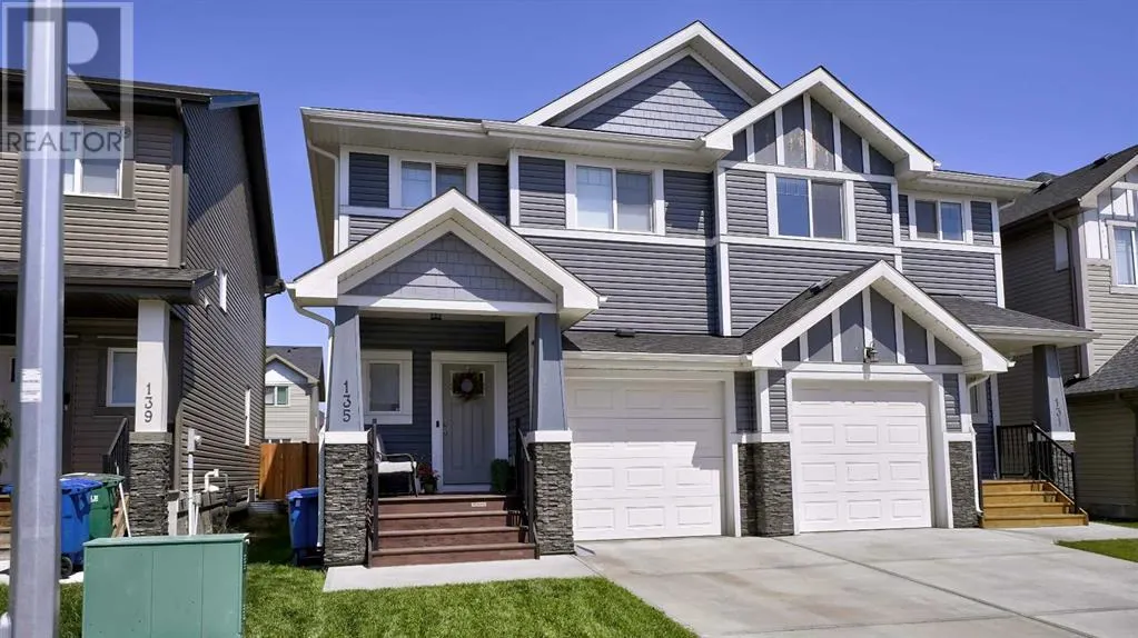 135 Reunion Loop NW