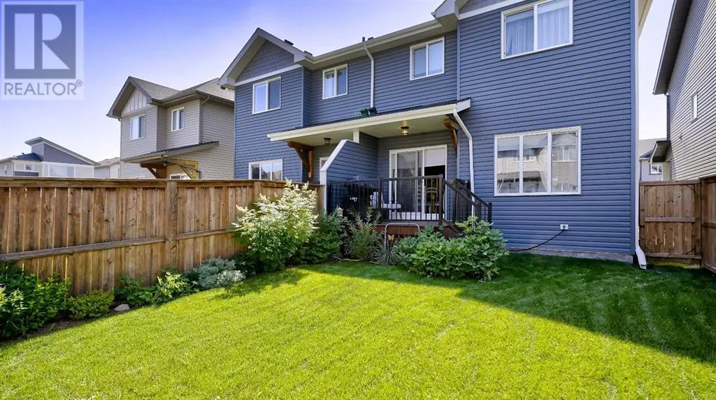 135 Reunion Loop NW
